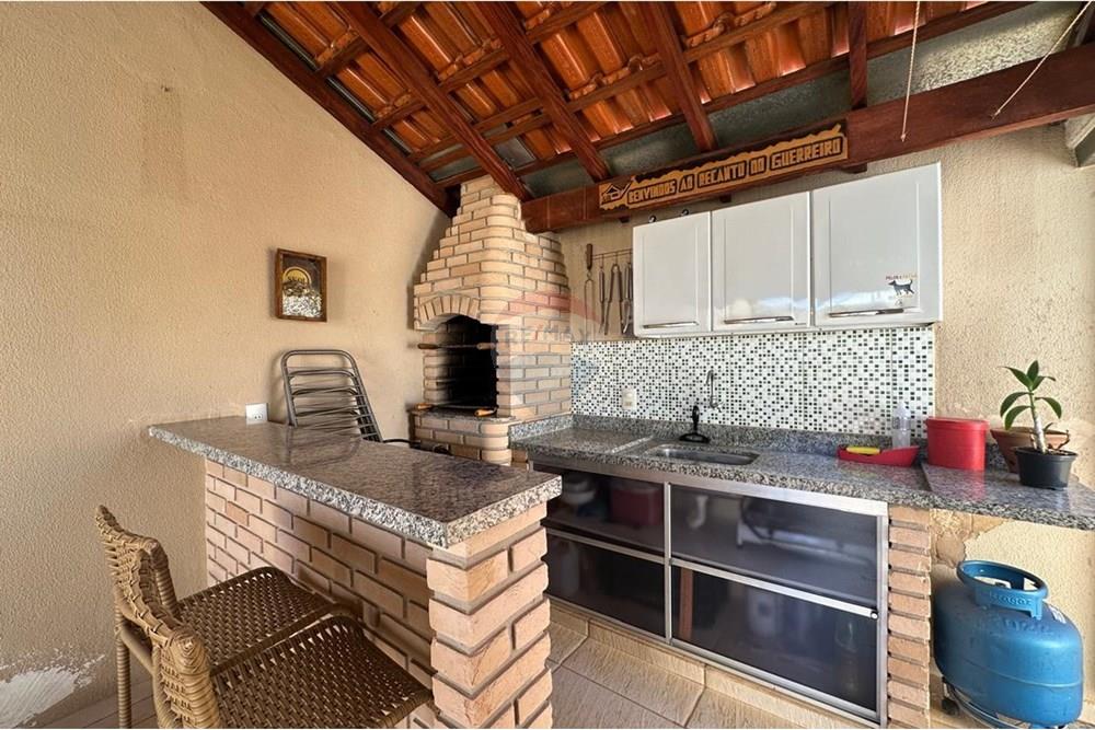 Casa com 3 quartos à venda, 133m² — foto 28 de 31