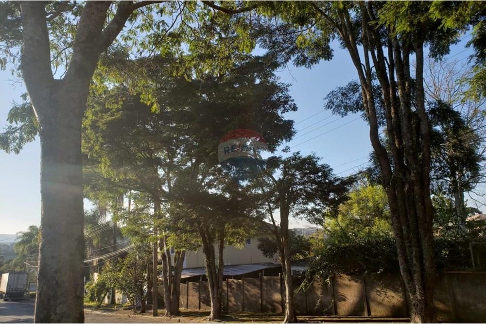Fazenda / Sítio / Chácara com 2 quartos à venda, 40m² — foto 1 de 10