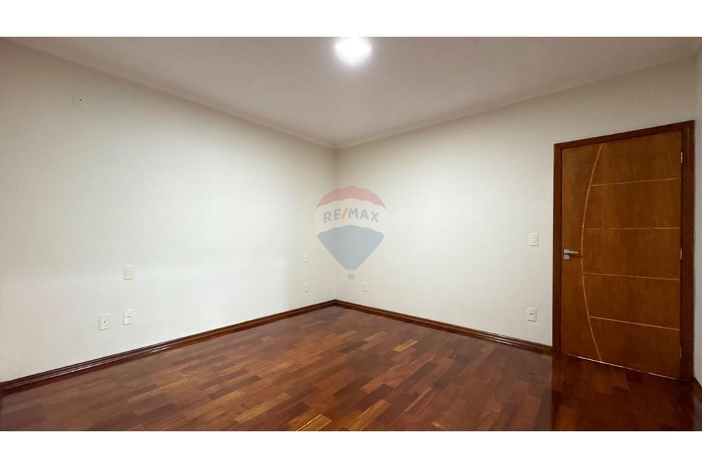 Casa - Venda - Botucatu , São Paulo - 38.jpg - 630481093-57