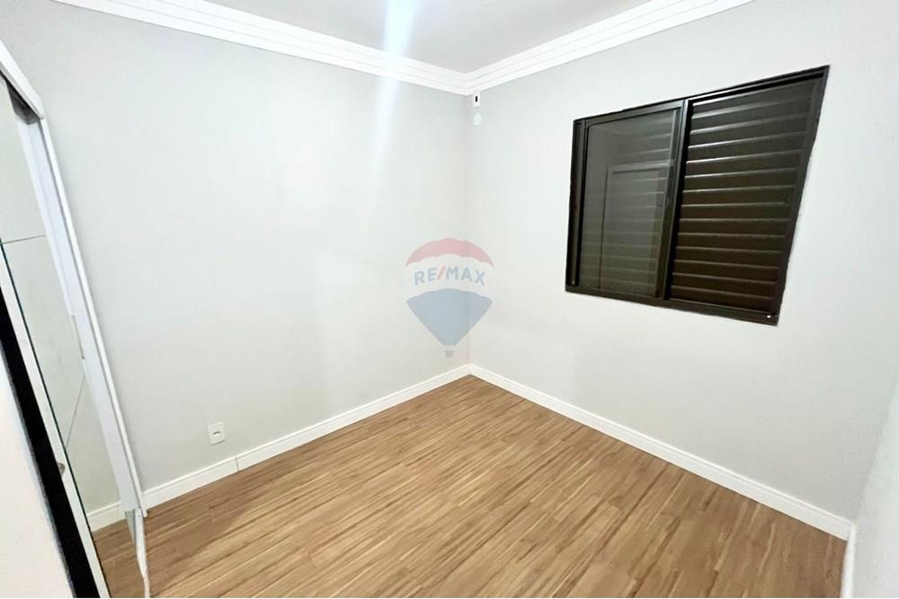 Apartamento à venda com 2 quartos, 43m² - Foto 15