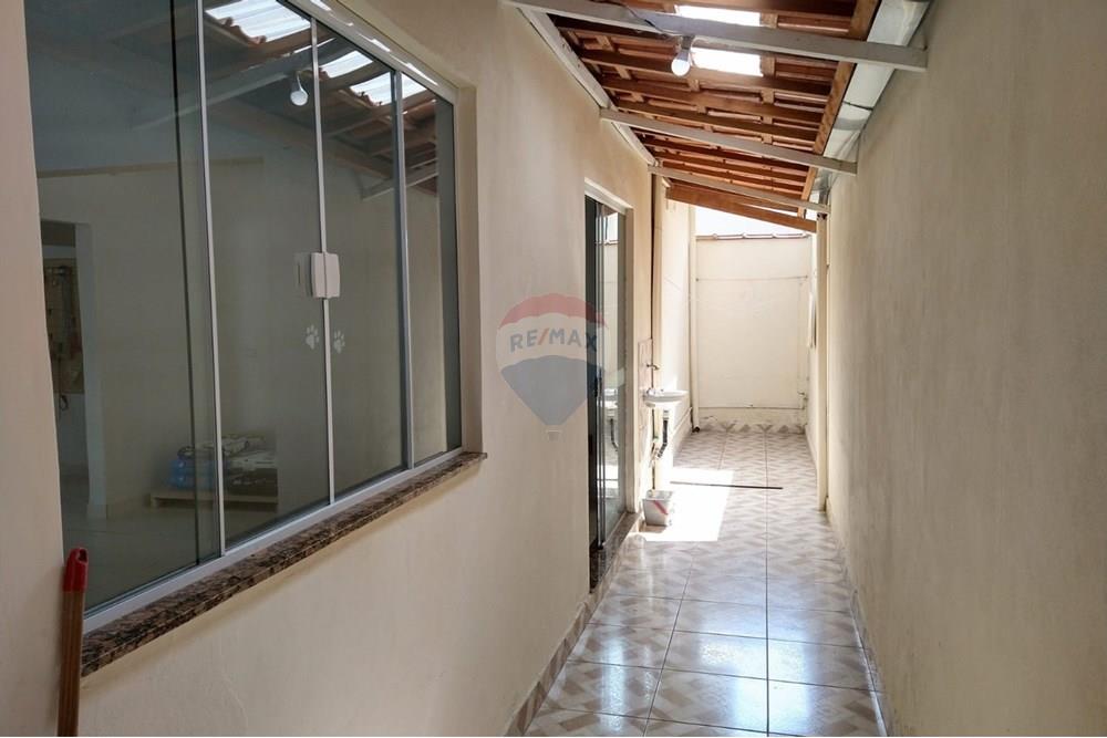 Casa Comercial - Alugar - São José dos Campos , São Paulo - CORREDOR LATERAL COBERTO2.jpeg - 631471014-12