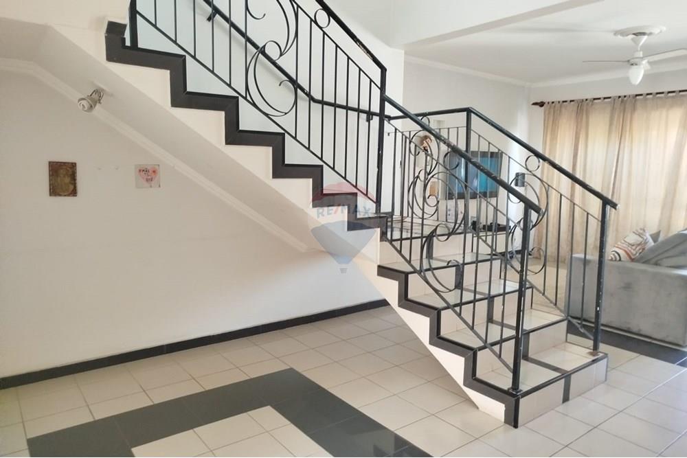 Casa, 4 quartos, 240 m² - Foto 9