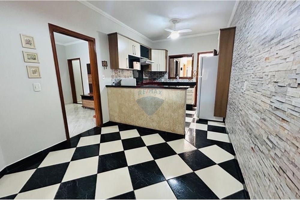Casa à venda com 3 quartos, 140m² - Foto 27