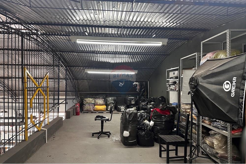 Galpão - Venda - Petrópolis , Rio de Janeiro - 20250623_133332855_iOS.jpg - 630131055-20