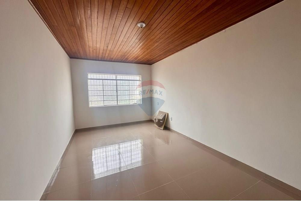 Casa - Venda - Botucatu , São Paulo - WhatsApp Image 2025-09-25 at 15.23.41.jpeg - 630111086-9