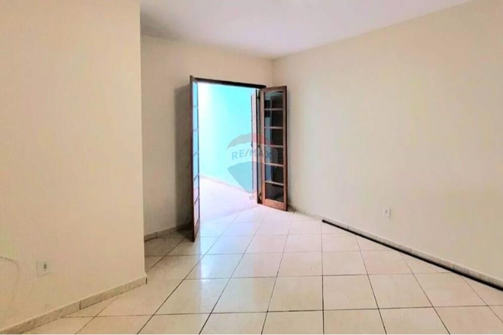 Casa à venda com 3 quartos, 140m² - Foto 9