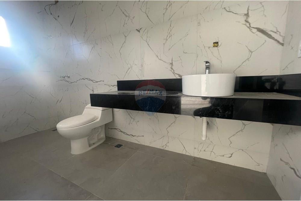 Casa de Condomínio à venda com 3 quartos, 300m² - Foto 12