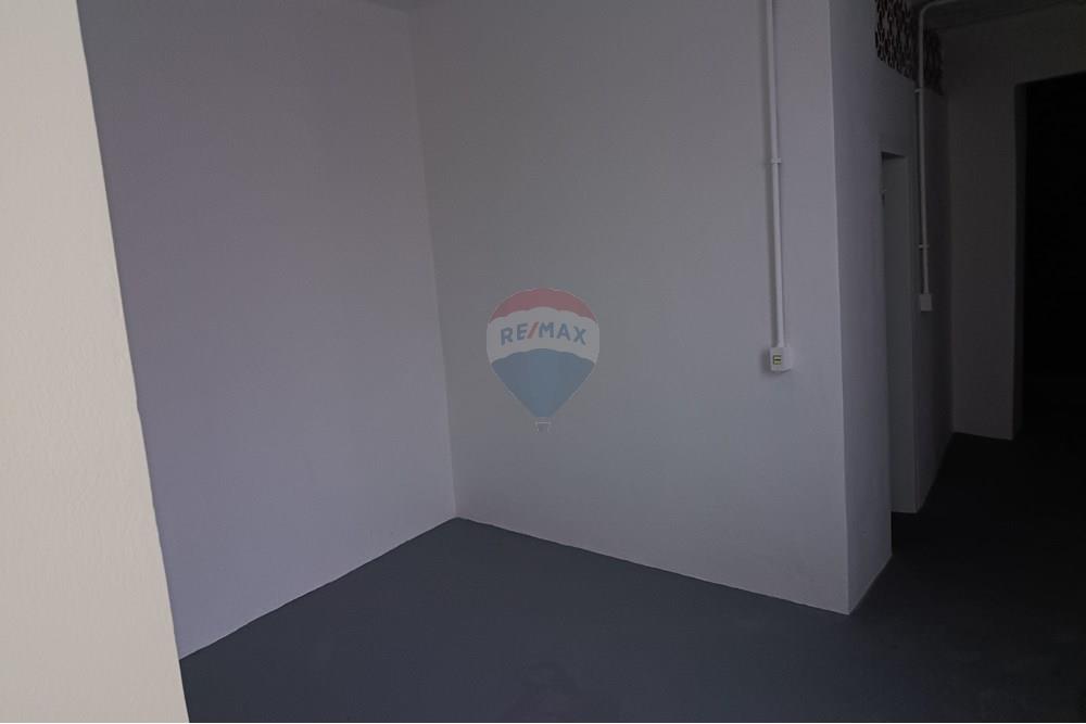 Galpão - Alugar - Petrópolis , Rio de Janeiro - IMG_20251013_163355031.jpg - 630131090-3