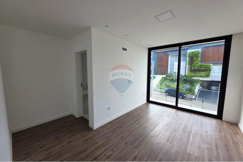 Casa de Condomínio - Venda - Arujá , São Paulo - 20250319_154137.jpg - 631491011-32