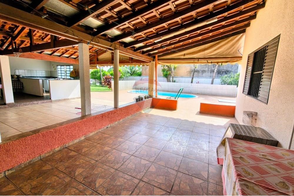 Fazenda / Sítio / Chácara com 4 quartos à venda, 380m² — foto 8 de 19