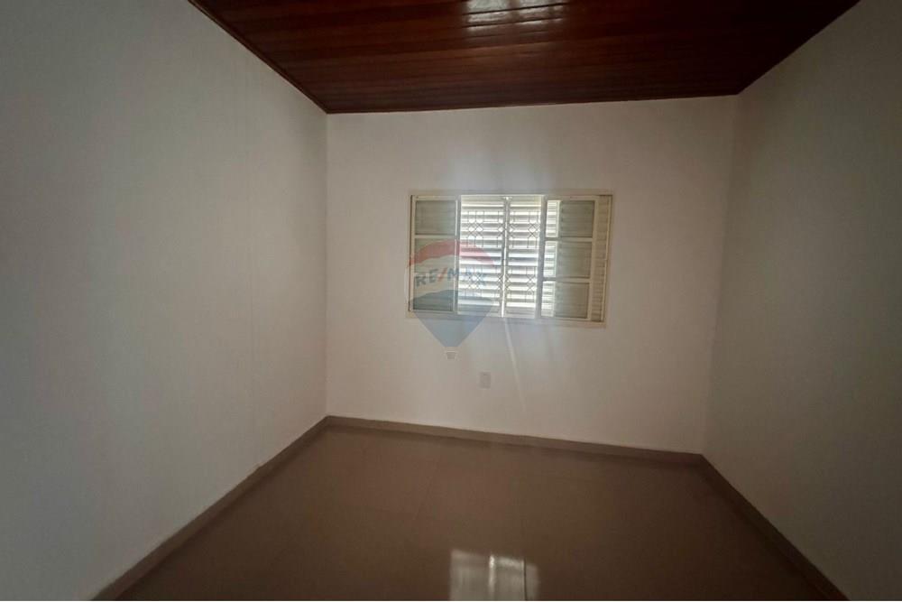 Casa - Venda - Botucatu , São Paulo - WhatsApp Image 2025-09-25 at 15.23.41 (1).jpeg - 630111086-9