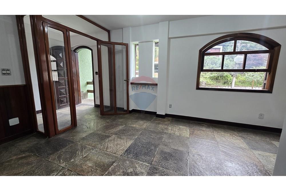 Casa - Alugar - Petrópolis , Rio de Janeiro - WhatsApp Image 2024-11-04 at 08.42.49.jpeg - 630131080-12