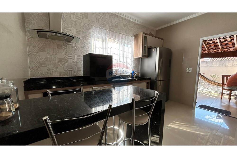 Casa com 2 quartos à venda, 115m² — foto 23 de 42