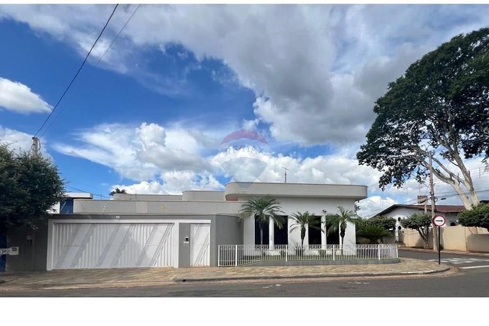 Casa Comercial - Venda - Votuporanga , São Paulo - d9a77a0a-71b8-419c-9db8-4bc851e034cc.jpeg - 631481003-215