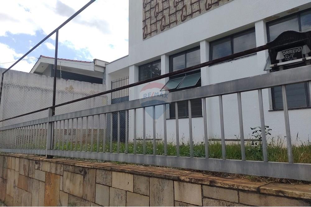 Casa, 4 quartos, 255 m² - Foto 2