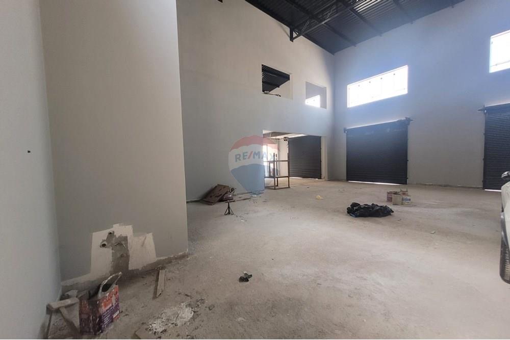 Ponto Comercial/ Loja - Alugar - Votorantim , São Paulo - 08eeab03-5c01-49bf-98ca-ef6e832de423.jpeg - 630591167-72