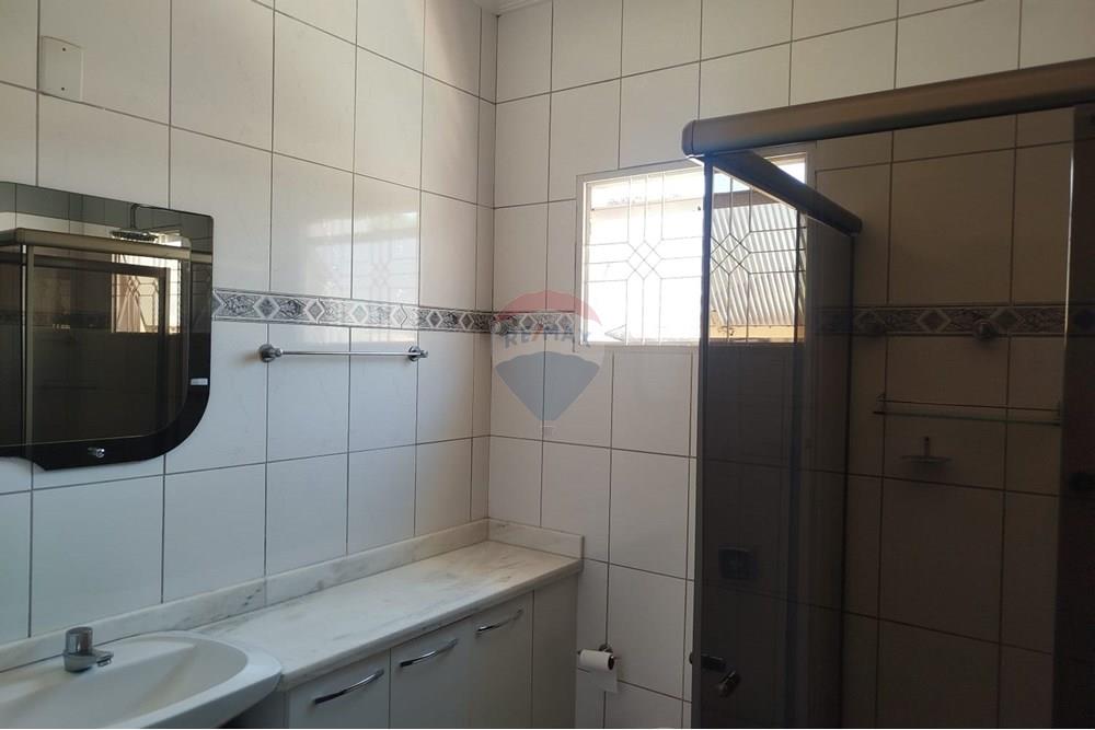 Casa, 4 quartos, 240 m² - Foto 19