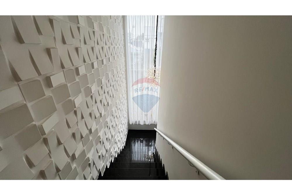 Casa de Condomínio - Alugar - Votorantim , São Paulo - escada Belvedere.jpg - 630601179-15