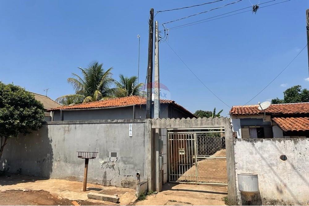 Casa - Venda - São José do Rio Preto , São Paulo - lateral frente da casa.jpeg - 631481003-233