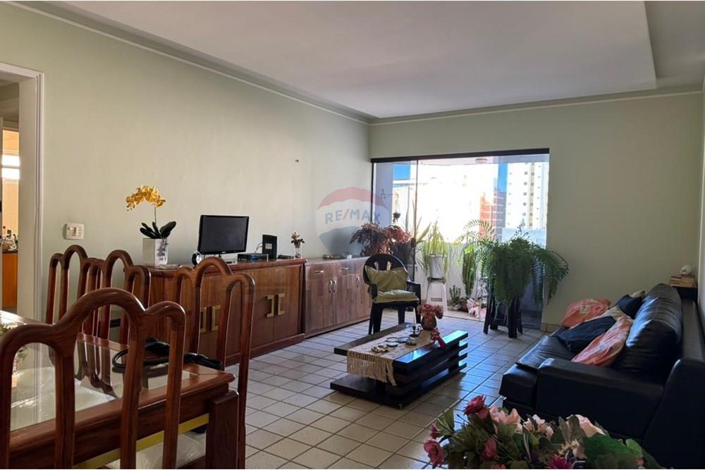 Apartamento com 3 quartos à venda, 137m² — foto 12 de 21