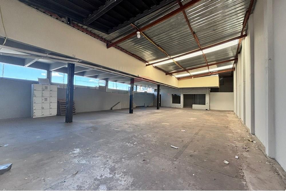 Ponto Comercial/ Loja - Alugar - Botucatu , São Paulo - IMG-20251008-WA0152.jpg - 630111007-1380