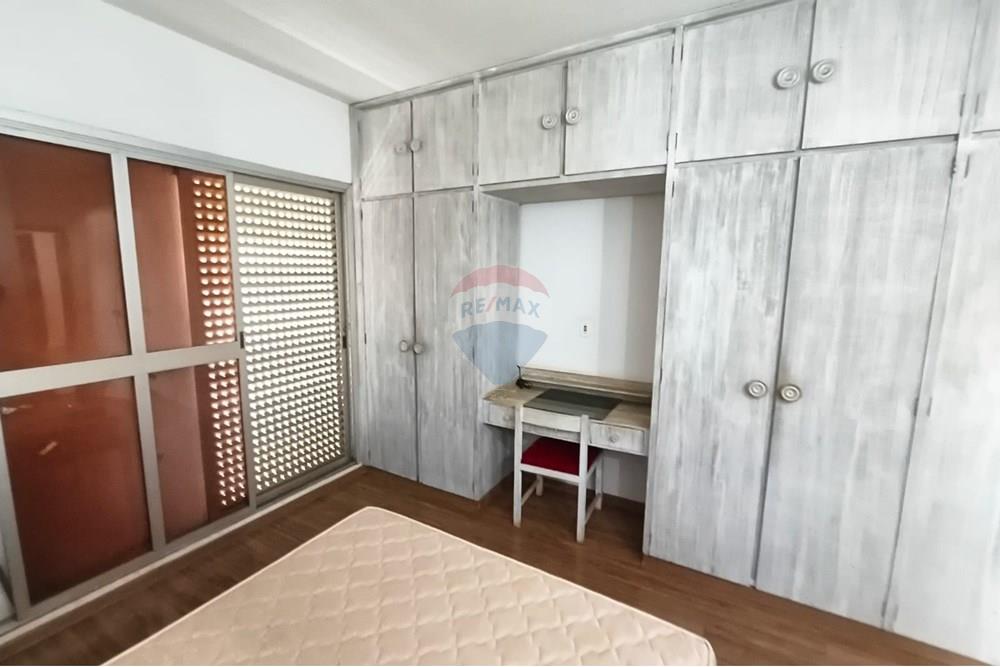 Casa com 3 quartos à venda, 422m² — foto 7 de 19