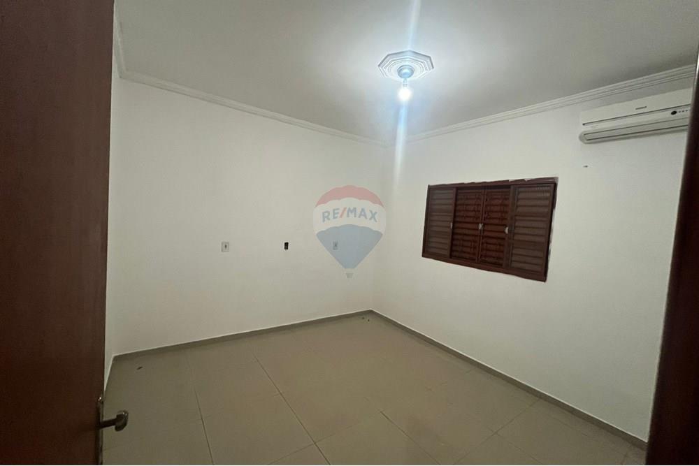 Casa - Alugar - Caçapava , São Paulo - WhatsApp Image 2025-10-13 at 12.03.16 (1).jpeg - Quarto - 631431001-420