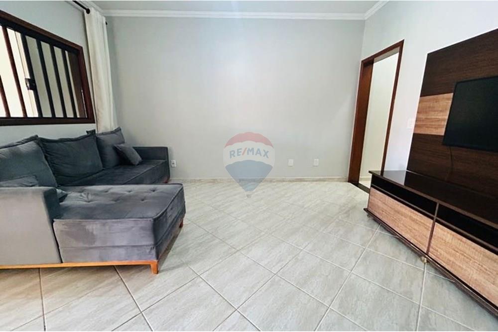 Casa à venda com 3 quartos, 140m² - Foto 3