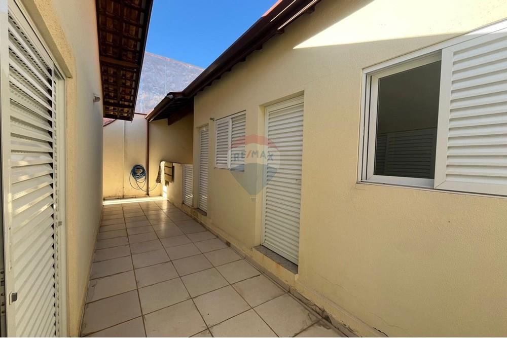 Casa - Venda - Botucatu , São Paulo - WhatsApp Image 2025-06-26 at 08.30.44 (2).jpeg - 630111036-20