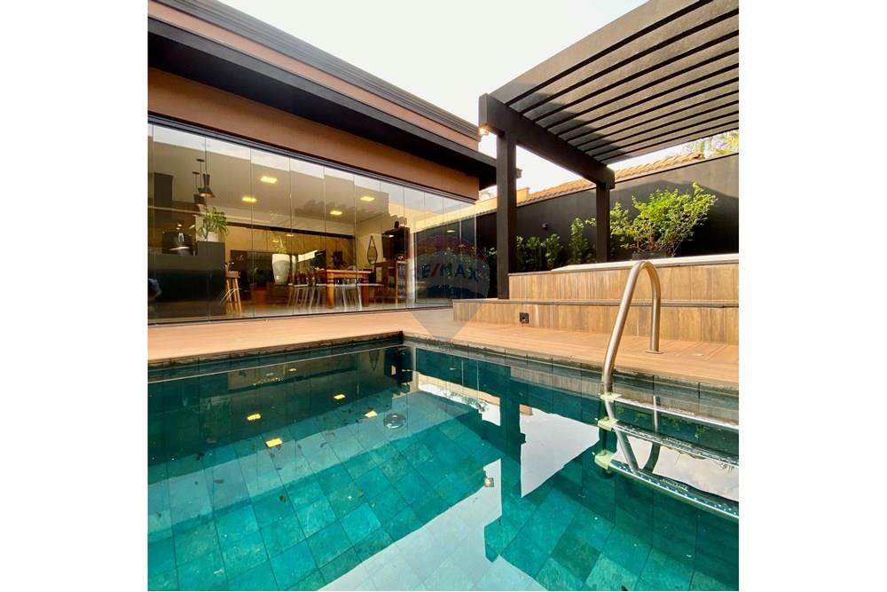 Casa de Condomínio com 3 quartos à venda, 228m² — foto 15 de 24