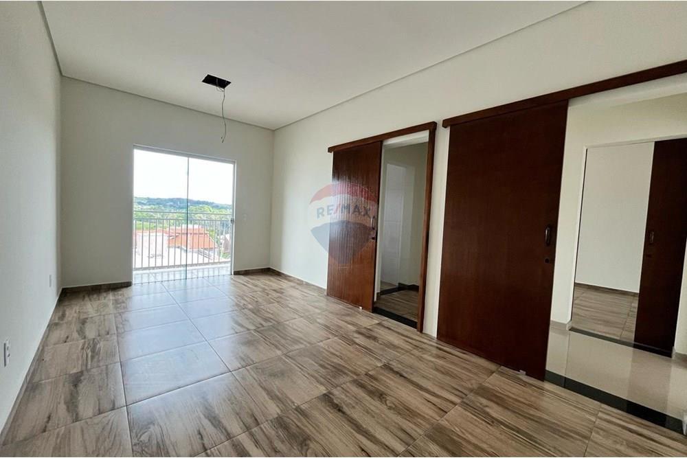 Sobrado - Venda - Botucatu , São Paulo - WhatsApp Image 2025-06-12 at 13.34.39.jpeg - 630111094-3