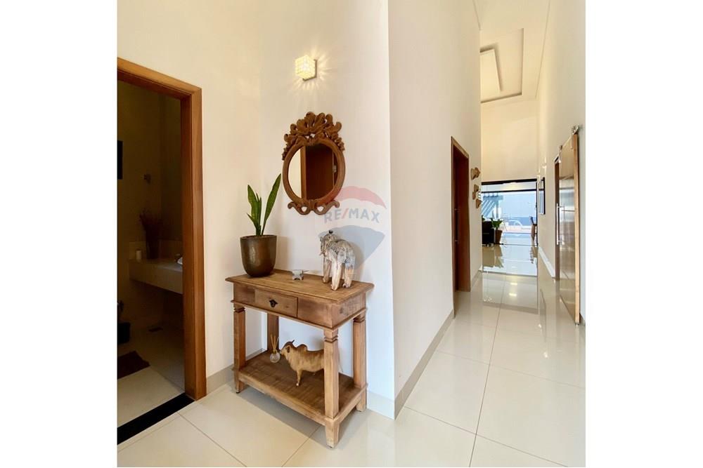 Casa de Condomínio com 3 quartos à venda, 228m² — foto 3 de 24