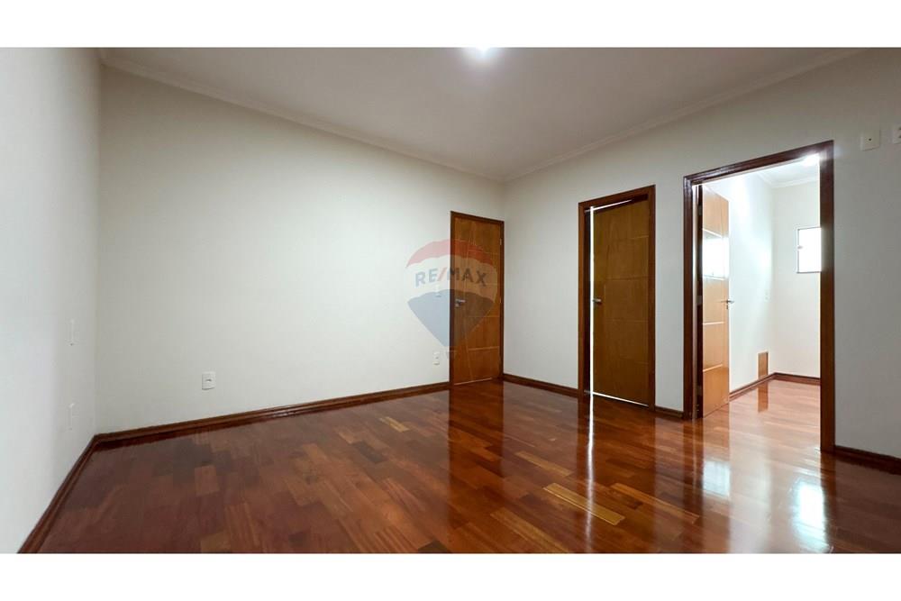 Casa - Venda - Botucatu , São Paulo - 33.jpg - 630481093-57