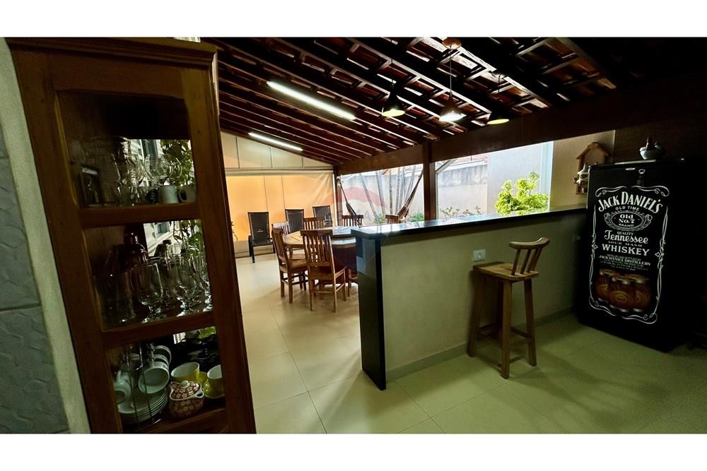 Casa com 2 quartos à venda, 115m² — foto 37 de 42