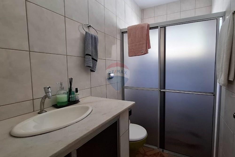 Casa - Alugar - Botucatu , São Paulo - WhatsApp Image 2025-10-14 at 12.48.02 (2).jpeg - 630481079-217