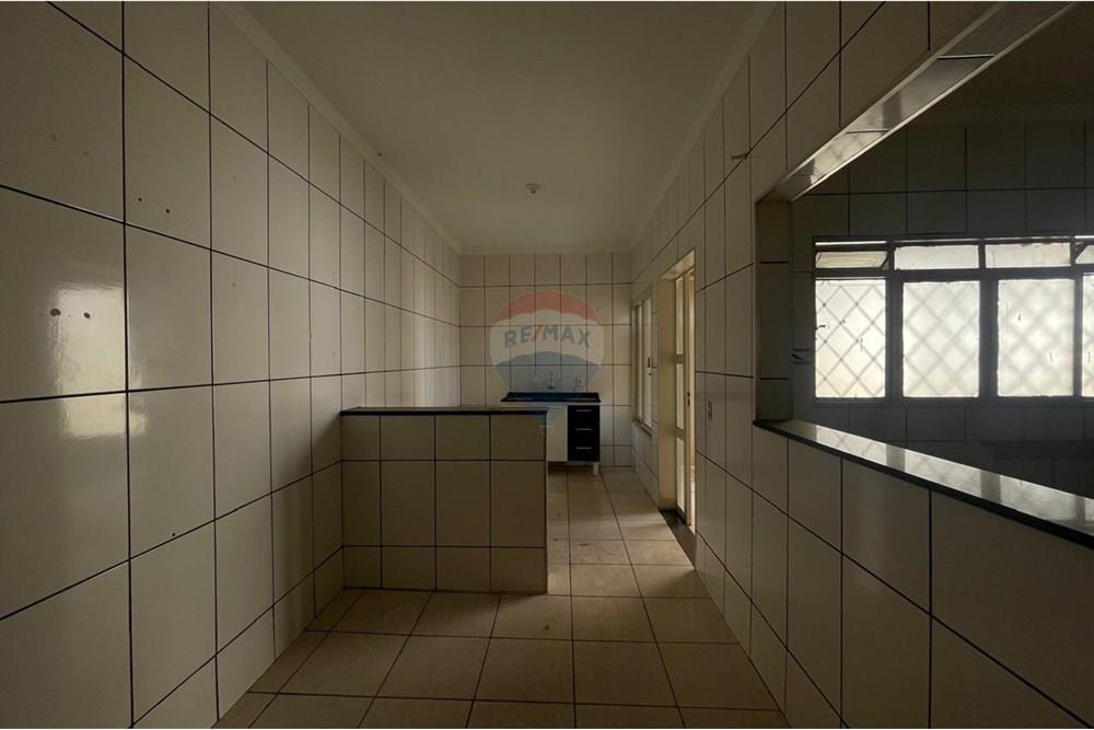 Casa com 2 quartos à venda, 160m² — foto 27 de 34