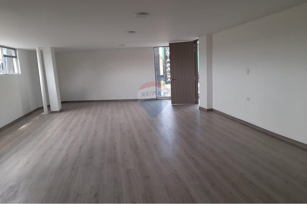 Ticari - Bina - Bogotá, Antonio Nariño - CO - 10.jpg - 660121109-396