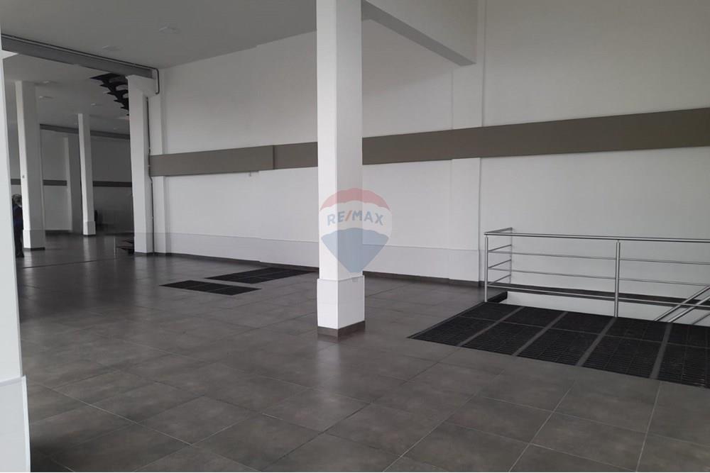 Ticari - Bina - Bogotá, Antonio Nariño - CO - 3.jpg - 660121109-396