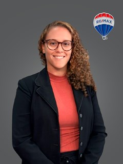 Carolina Teixeira - RE/MAX SKY