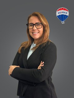 Anacelia Mendes - RE/MAX SKY