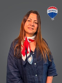 Adriana Amaral de Andrade Ramos - RE/MAX SKY