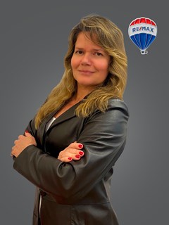 Broker/Owner - FláviaBalthazarBarreto - RE/MAX SKY