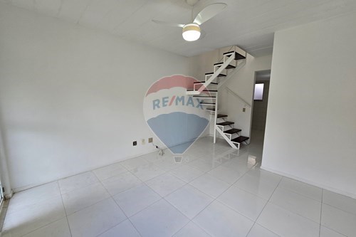 Venda-Casa-Estrada do Rio Morto , 197  - Vargem Grande , Rio de Janeiro , Rio de Janeiro , 22783-415-680211008-104