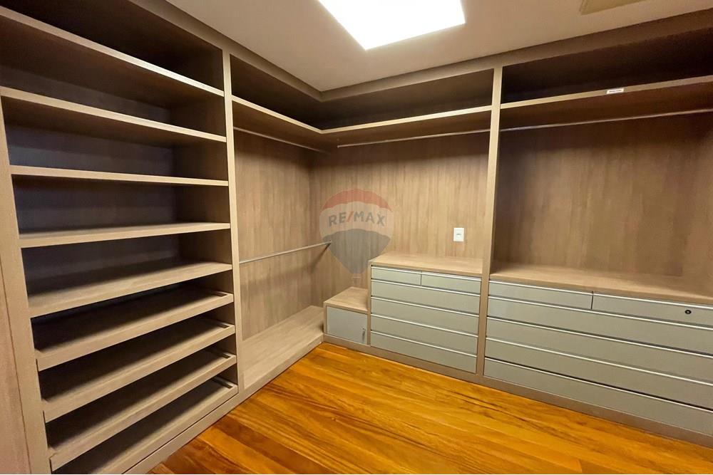 Casa - Alugar - Rio de Janeiro , Rio de Janeiro - 39acd13a-d4eb-429e-a1e2-9860bc306f7f.jpg - 680371067-32