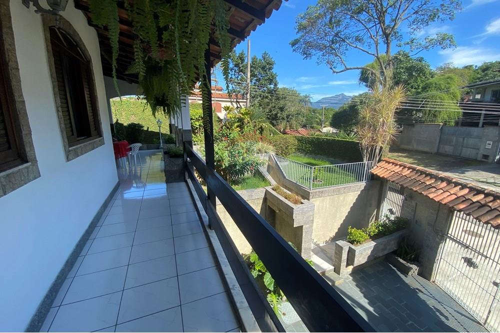 Casa - Venda - Rio de Janeiro , Rio de Janeiro - corredor lateral frente casa.jpg - 680281015-73