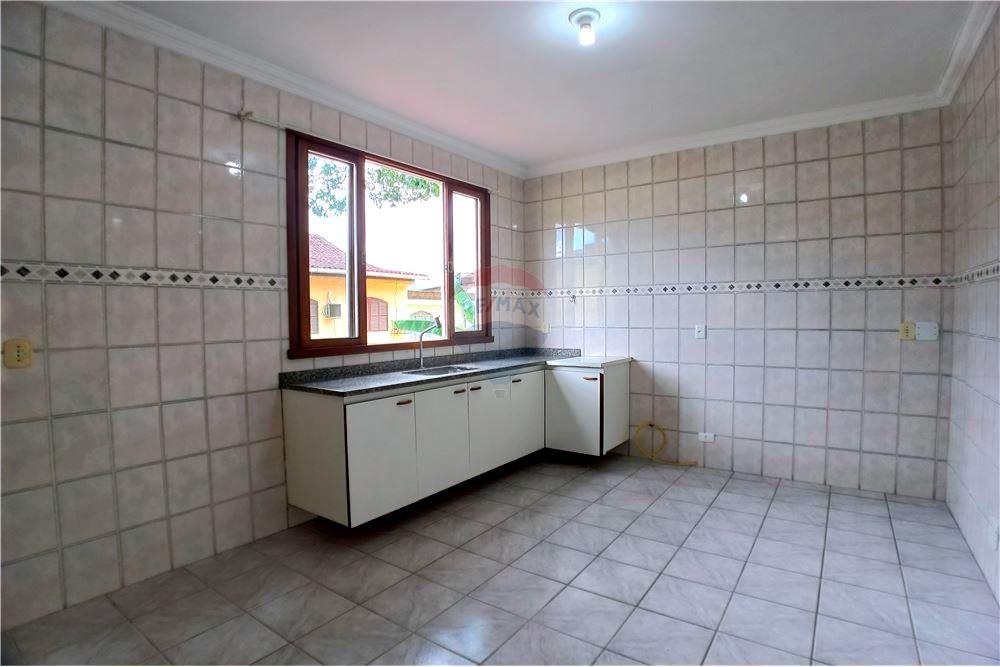 Casa - Alugar - Rio de Janeiro , Rio de Janeiro - Espaçosa e arejada cozinha - 680331008-158