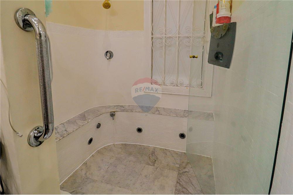 Casa - Venda - Rio de Janeiro , Rio de Janeiro - 65 - 680321012-216