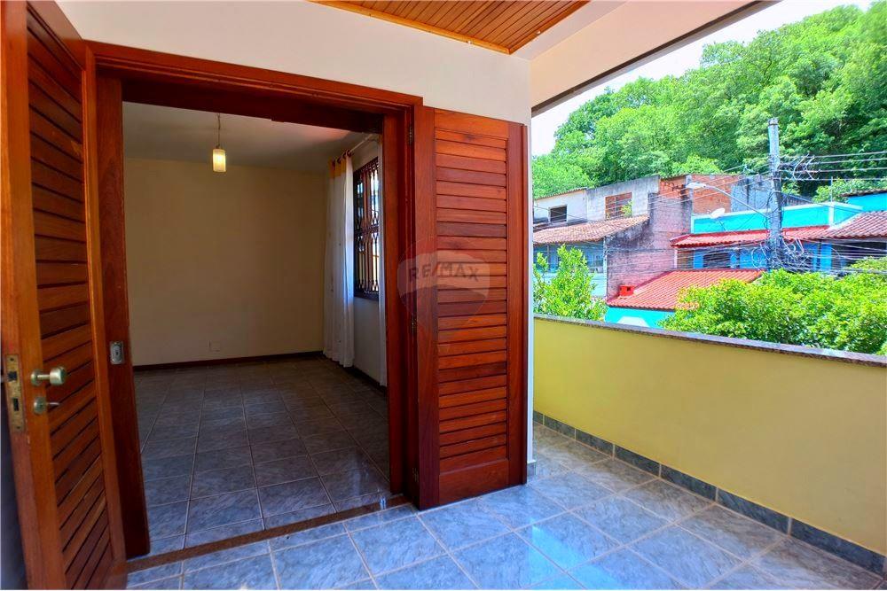 Casa - Alugar - Rio de Janeiro , Rio de Janeiro - Sacada da Suíte com teto em lambri - 680331008-158