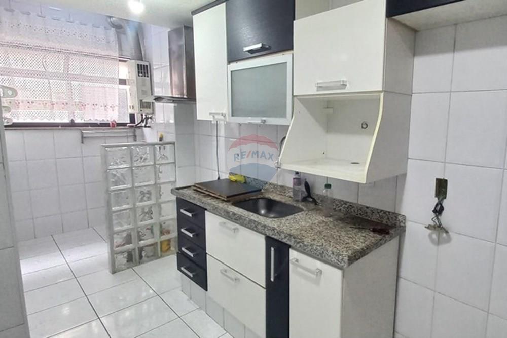 Apartamento para alugar com 3 quartos, 82m² - Foto 11