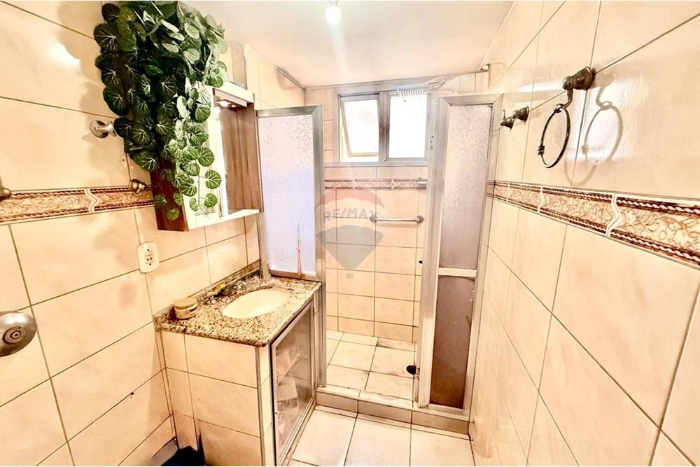 Apartamento à venda com 2 quartos, 58m² - Foto 12